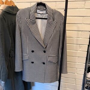 Veronica Beard Black & White Houndstooth Oversized Double-Breasted Blazer